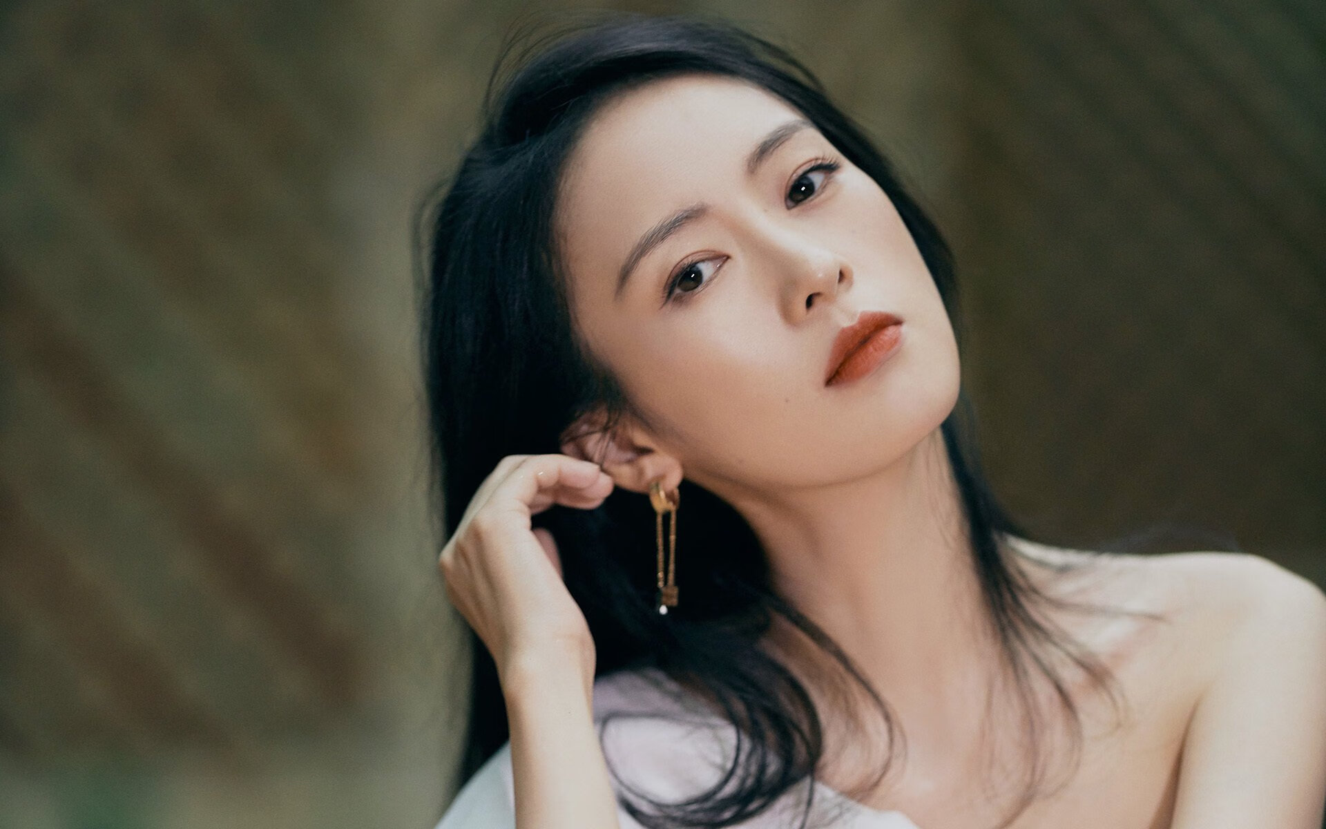 爱游戏服务-运动员焦点：球员的日常训练与生活揭秘，职业球员日常训练